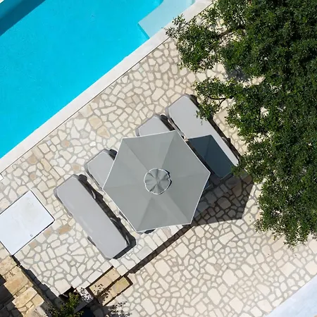 Villa Boutique Olivia *